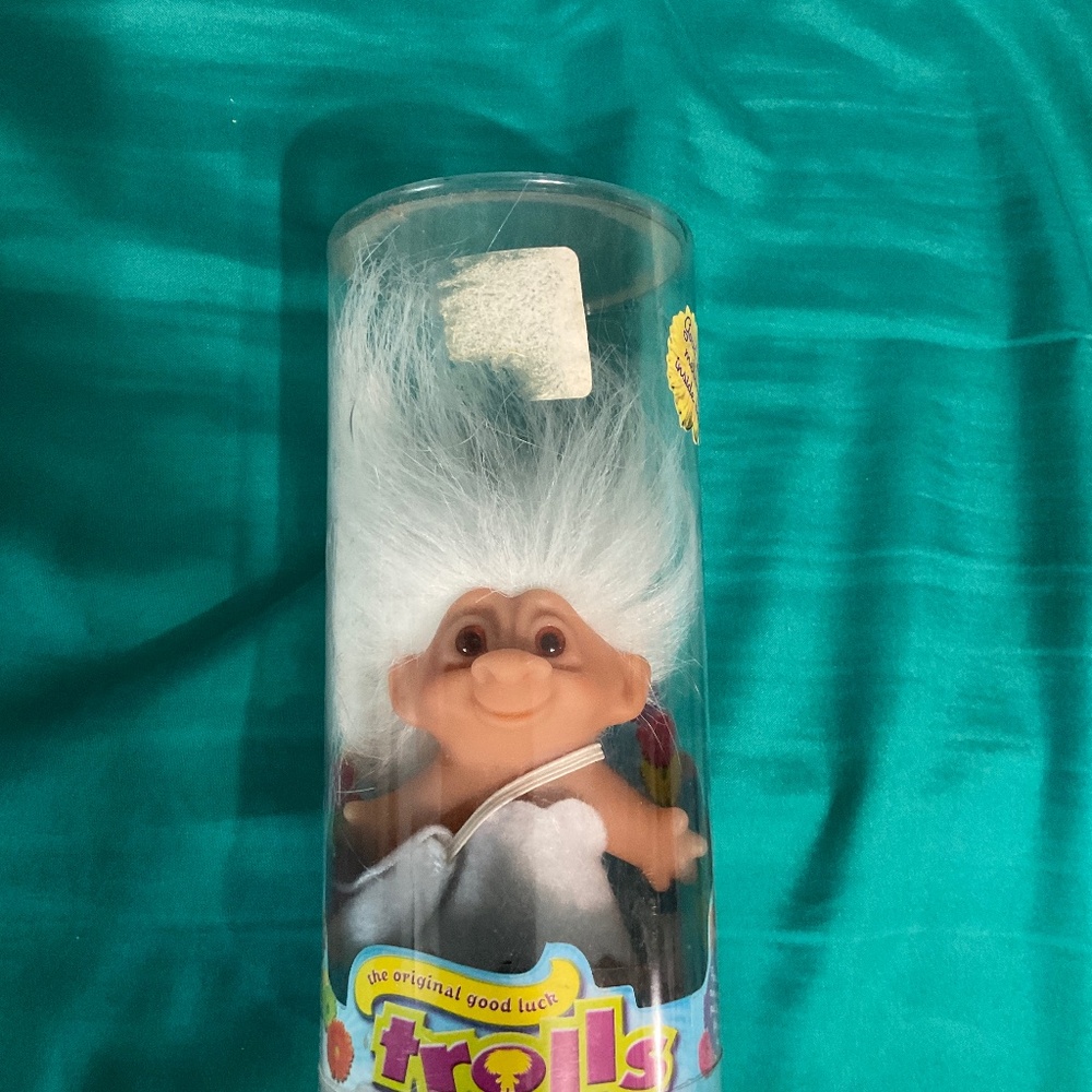 Good luck message Troll Doll approximately 7”.  K38